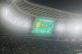欧联-马赛1-0本菲卡总比分2-2点球大战6-4晋级 迪马利亚失点